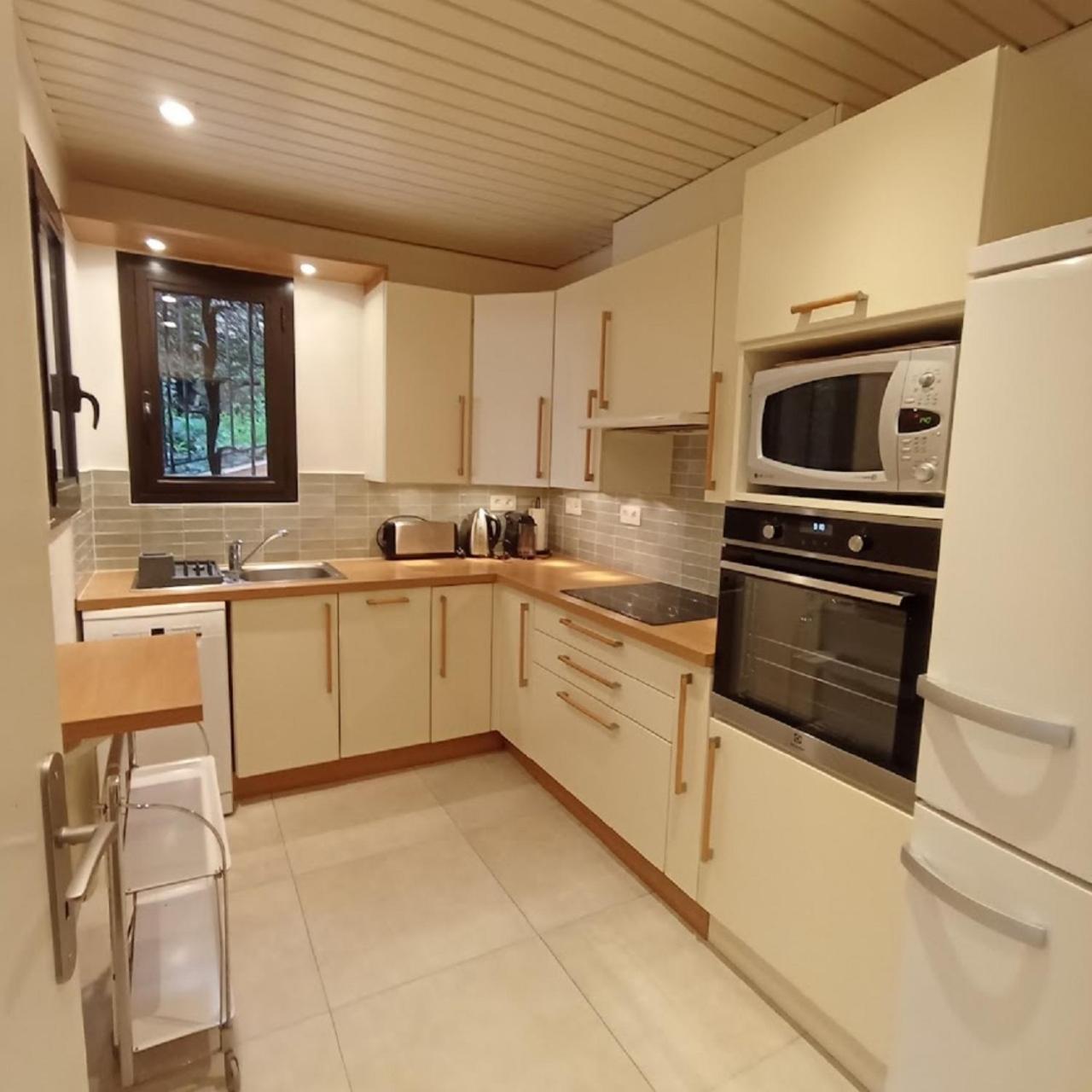 6Amb38 Villa Avec Terrasse Dans Residence Avec Piscine Commune Колліур Екстер'єр фото