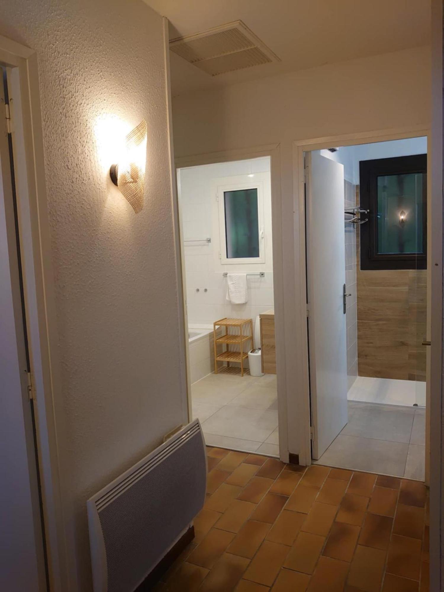 6Amb38 Villa Avec Terrasse Dans Residence Avec Piscine Commune Колліур Екстер'єр фото